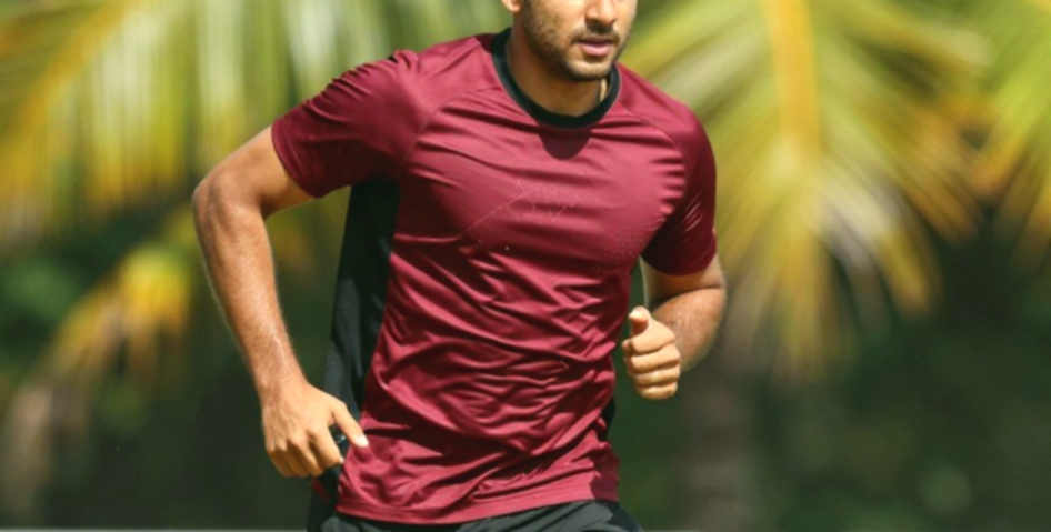 154/9 से 242 तक: शादाब खान का शतक मैच जीता, पाकिस्तान का टॉप ऑर्डर हारा